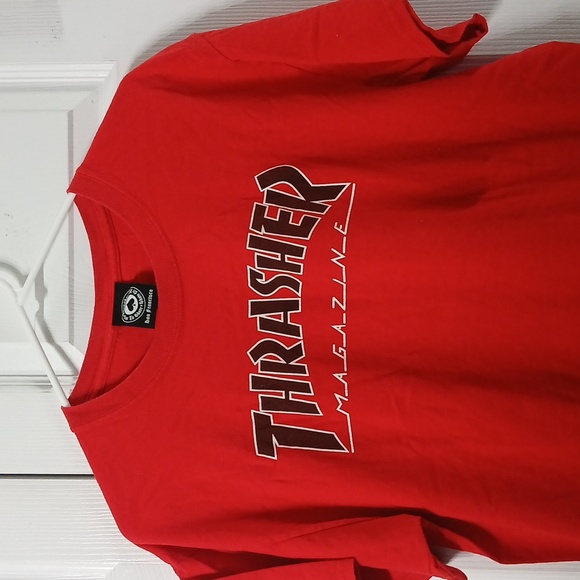 Thrasher Magazine Red Men's T-Shirt skater skateboarding  Sz L EUC - Picture 3 of 7